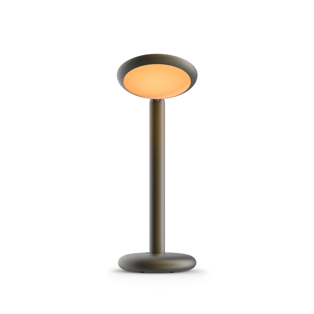 Grau, Parrot Table